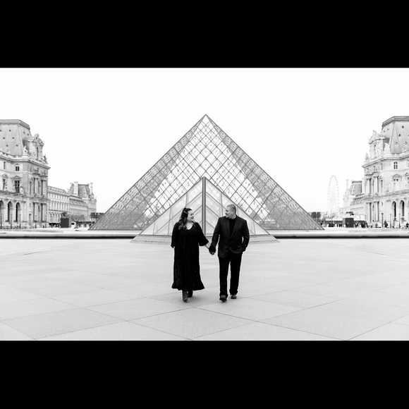 Meet your friendly Suggested Posher! 🤓 - Picture 4 of 4